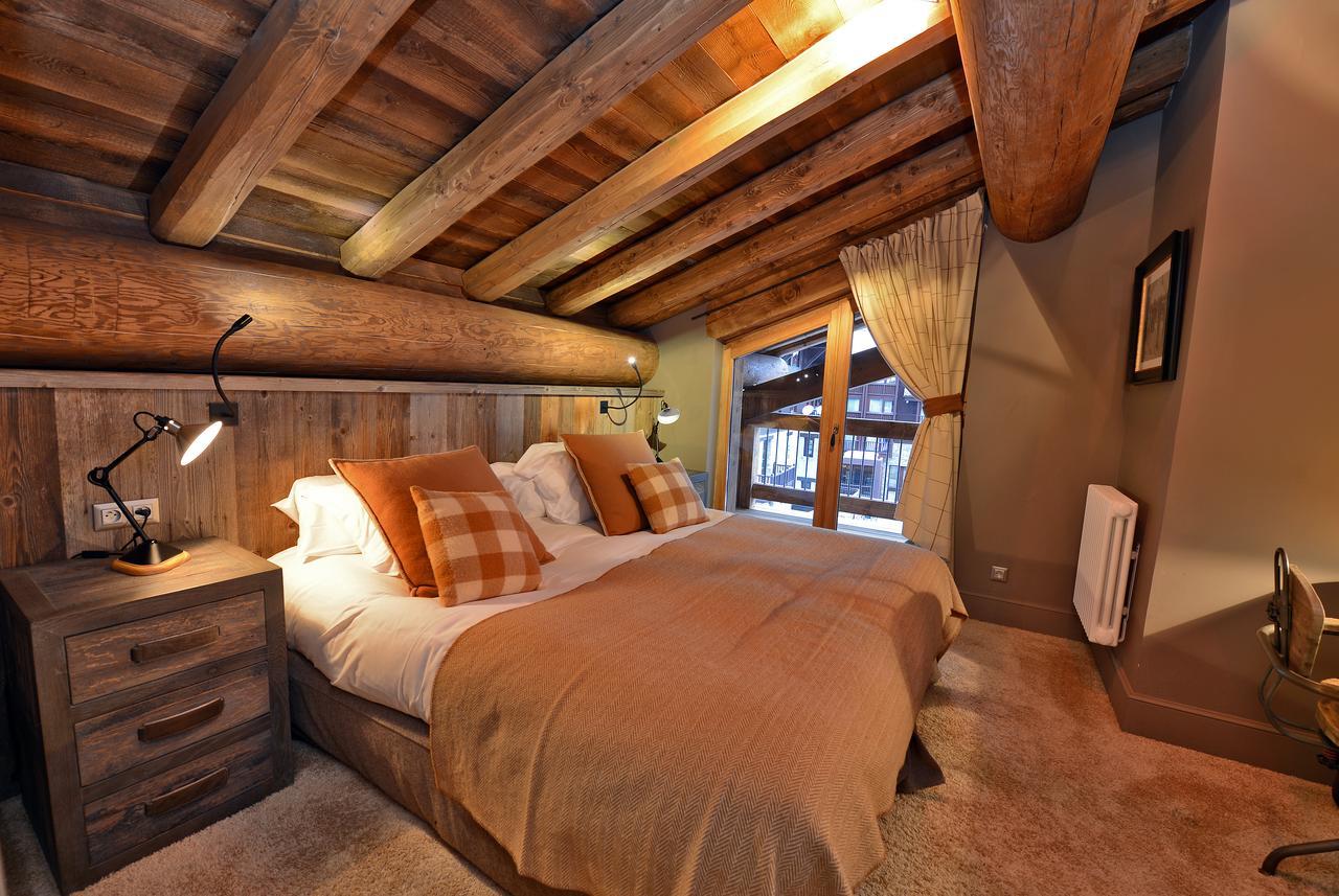 Maison De Famille Les 5 Freres Val-d'Isere Exterior photo